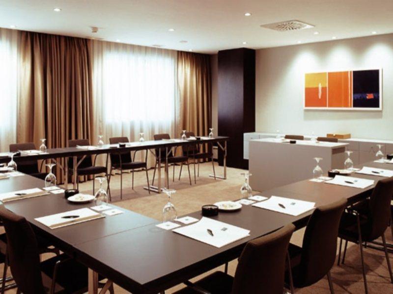 Ac Hotel Tarragona By Marriott Facilities photo